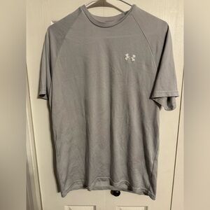 Under Armour mens medium silver camo short sleeve shirt